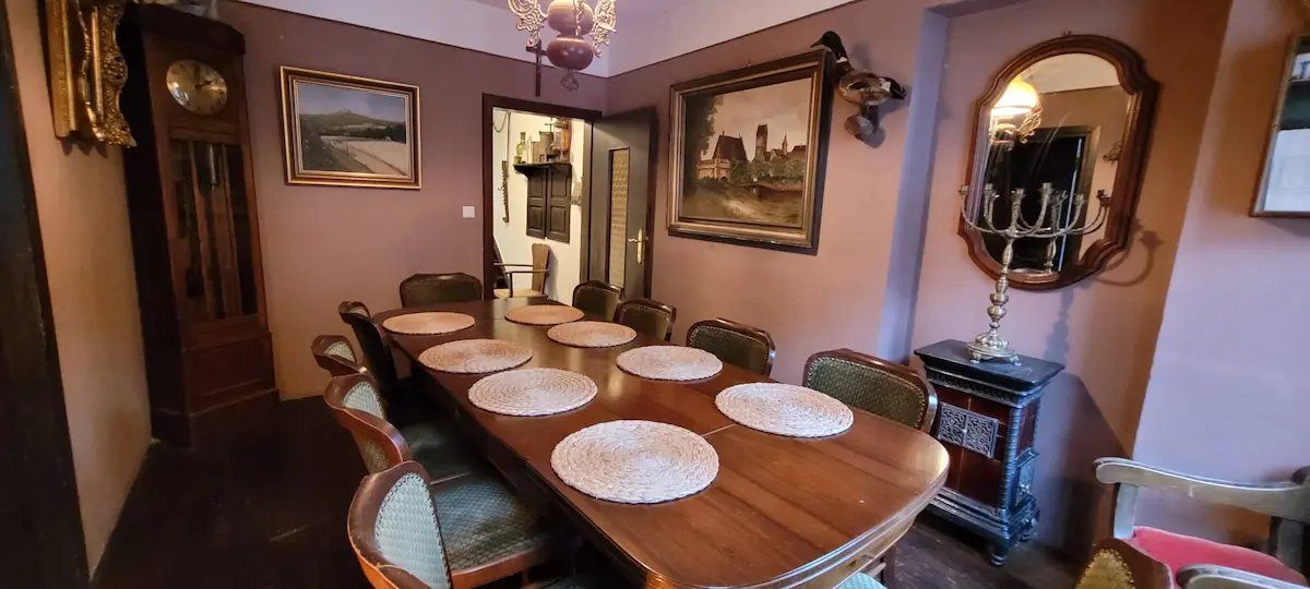 Essbereich im Alten Spukhaus